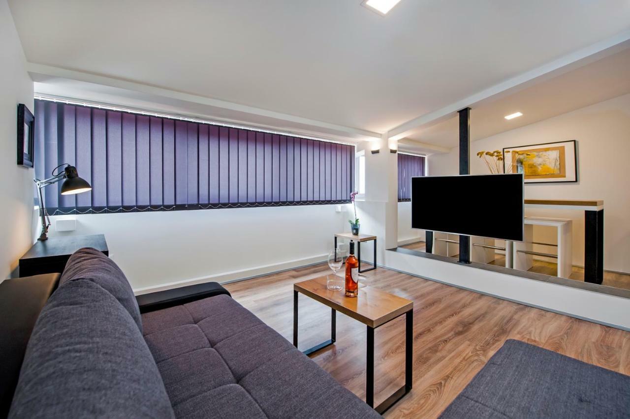 Lakovich Sea View Apartments ロヴィニ エクステリア 写真