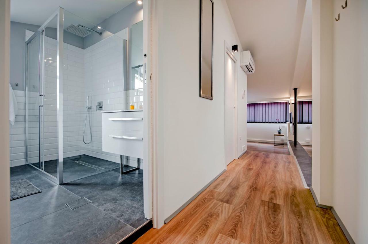 Lakovich Sea View Apartments ロヴィニ エクステリア 写真