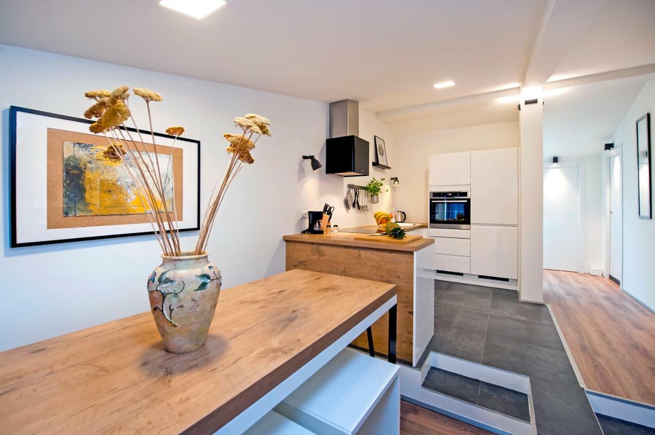 Lakovich Sea View Apartments ロヴィニ エクステリア 写真