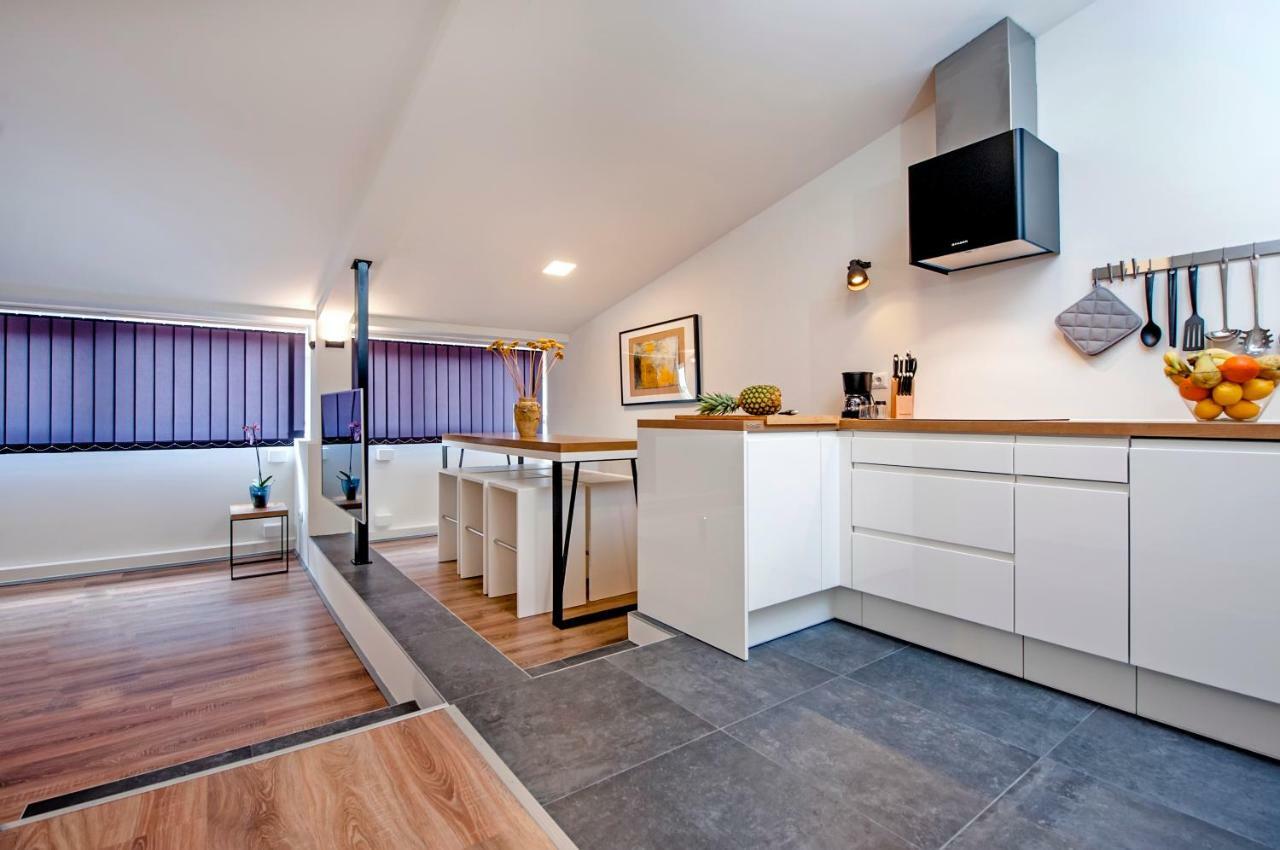 Lakovich Sea View Apartments ロヴィニ エクステリア 写真