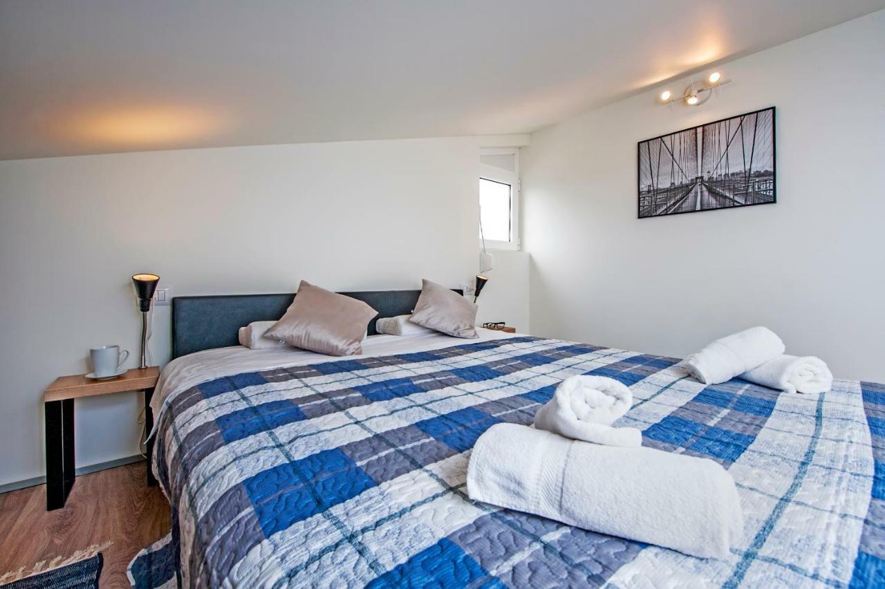 Lakovich Sea View Apartments ロヴィニ エクステリア 写真